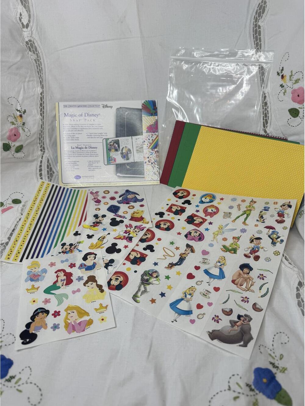 2003 Magic of Disney Snap Pack Scrapbooking Kit